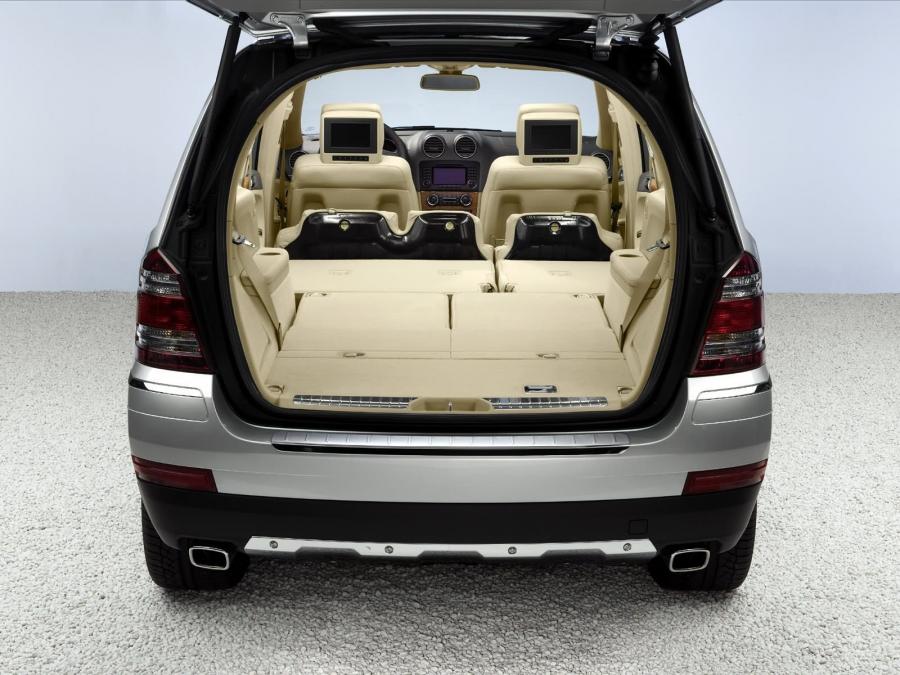  Mercedes-Benz GL450 4Matic 2007 года  (фото 38 из 114)